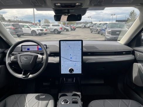 New 2024 Ford Mustang Mach-E Select w/ Comfort Package Lite image 25