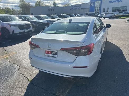 Used 2023 Honda Civic Sport image 17