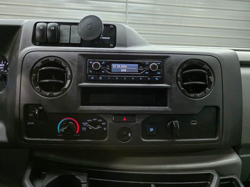 Used 2022 Ford E-350 and Econoline 350 Super Duty w/ Power Windows & Locks Group RWD image 24