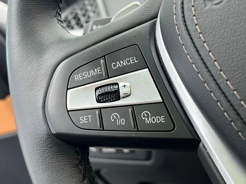 Used 2025 BMW X5 xDrive40i w/ Premium Package image 19