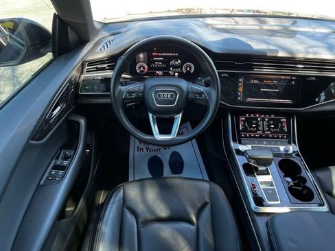 Used 2019 Audi Q8 Premium Plus w/ Premium Plus image 32