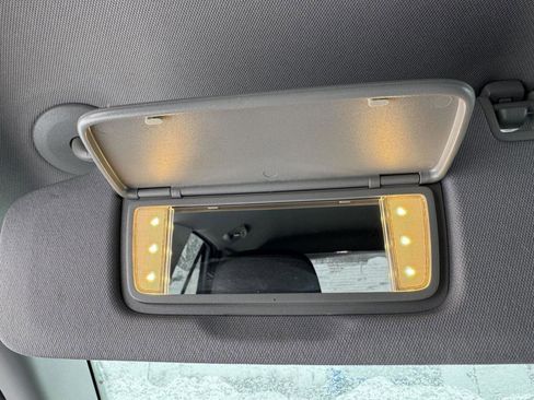 Used 2022 Chevrolet Equinox LT image 28