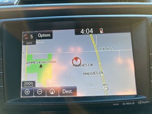 Used 2018 Toyota RAV4 Limited image 4