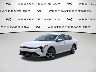 New 2026 Kia K4 LXS
