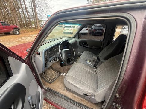Used 1994 Ford Ranger XL image 6