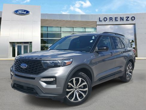 Used 2022 Ford Explorer ST-Line image 1