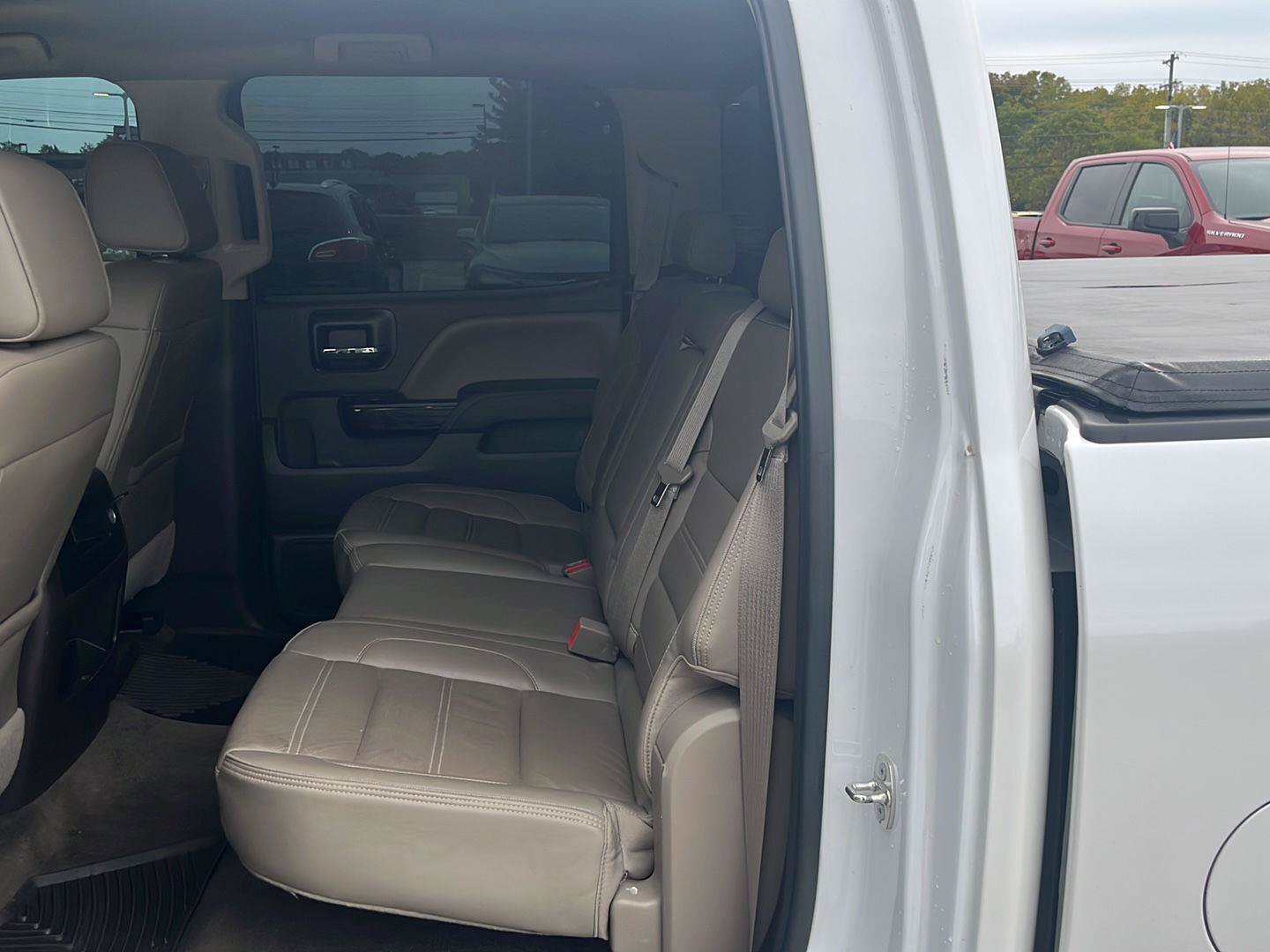 Used 2016 GMC Sierra 1500 Denali AWD/4WD image 22