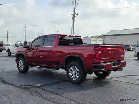 Used 2022 Chevrolet Silverado 2500 High Country w/ Z71 Off-Road Package AWD/4WD image 10