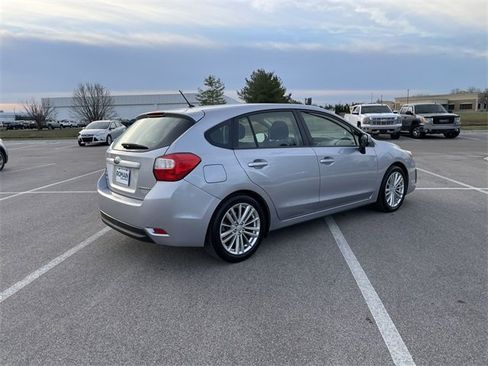 Used 2014 Subaru Impreza 2.0i Premium image 5