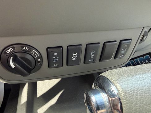 Used 2019 Nissan Frontier SV w/ Value Truck Package image 16