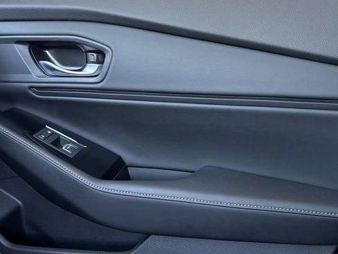 Used 2023 Honda Accord Touring image 21