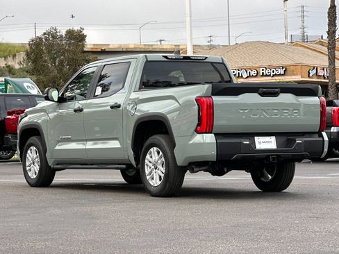 New 2026 Toyota Tundra SR5 image 3