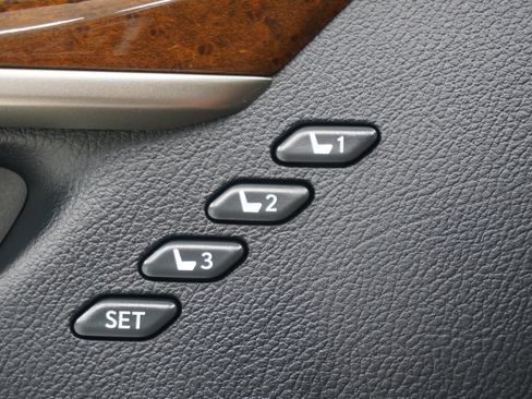 Used 2015 Lexus ES 350 w/ Premium Package FWD image 15