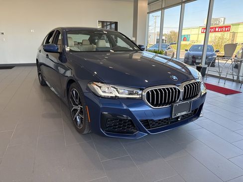 Certified 2023 BMW 540i xDrive w/ M Sport Package AWD/4WD image 2