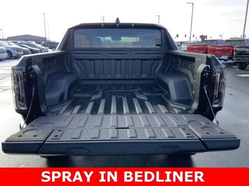 New 2025 GMC Hummer EV 3X image 12