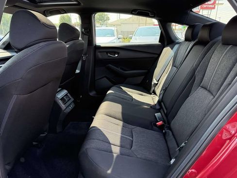 Used 2025 Honda Accord Sport image 9