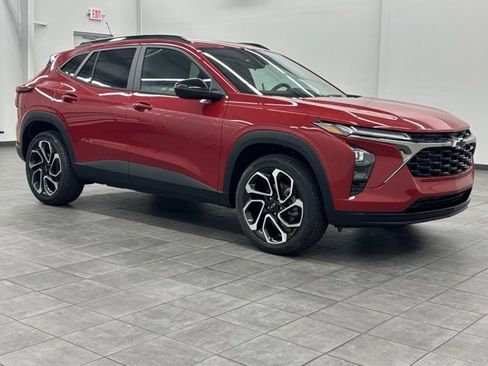 New 2026 Chevrolet Trax RS image 1