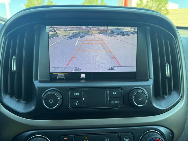Used 2019 Chevrolet Colorado Z71 AWD/4WD image 36