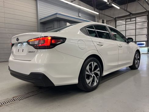 Used 2025 Subaru Legacy Premium image 9