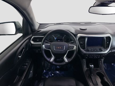 Used 2017 GMC Acadia SLT image 17