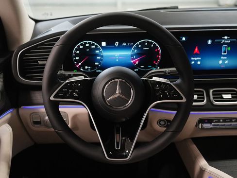 New 2026 Mercedes-Benz GLE 450 4MATIC image 18