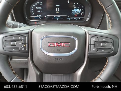 Used 2024 GMC Yukon AT4 w/ Technology Package image 21