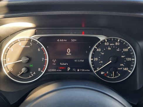 Used 2024 Nissan Rogue SV image 17