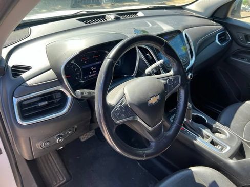 Used 2019 Chevrolet Equinox Premier AWD/4WD image 12
