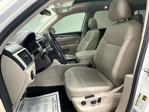 Used 2021 Volkswagen Atlas SEL R-Line FWD image 22