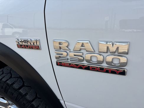 Used 2018 RAM 2500 Tradesman w/ Chrome Appearance Group image 10