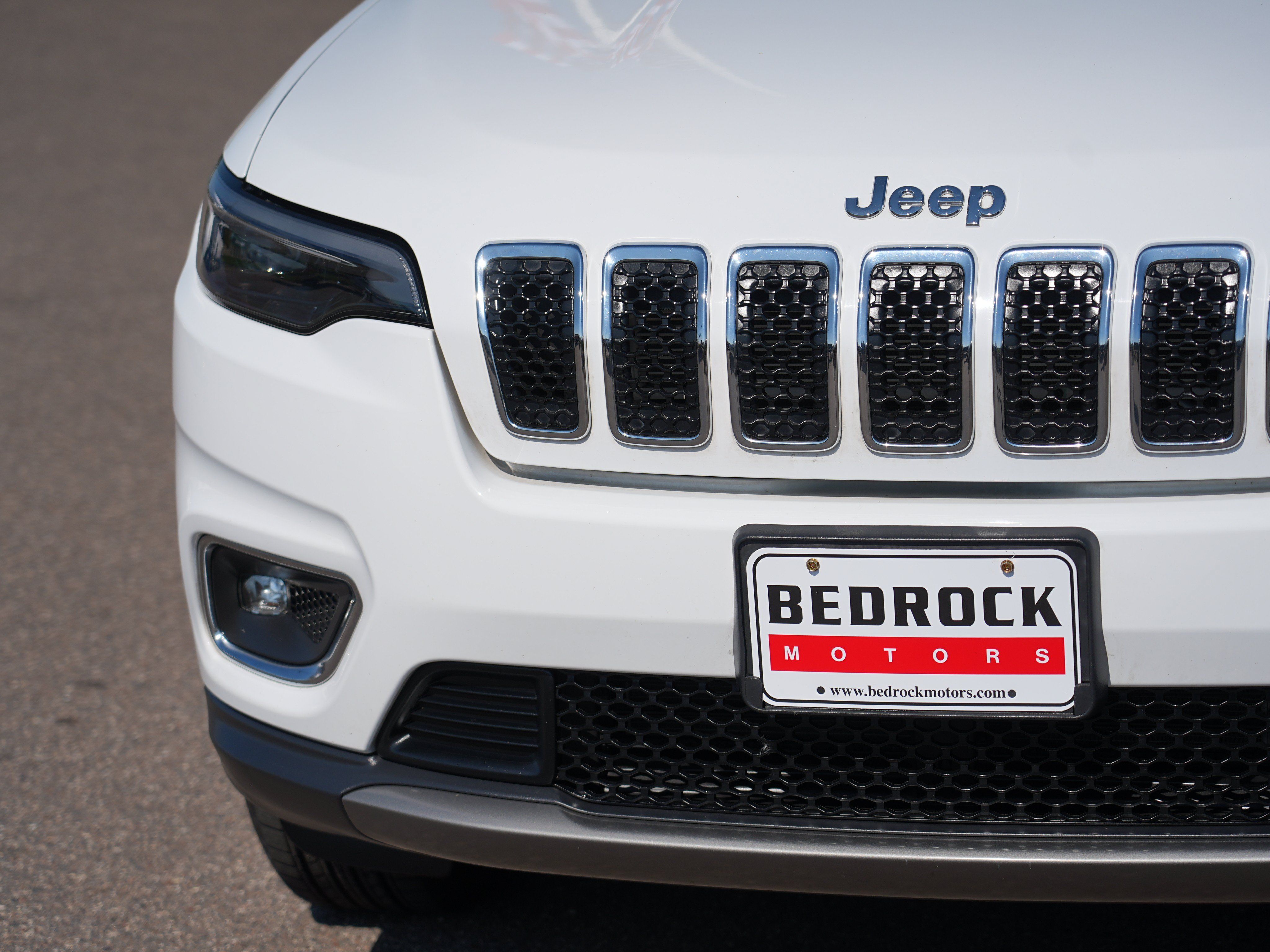 Used 2019 Jeep Cherokee Limited AWD/4WD image 9