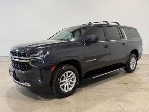Used 2023 Chevrolet Suburban LS w/ Max Trailering Package AWD/4WD image 1