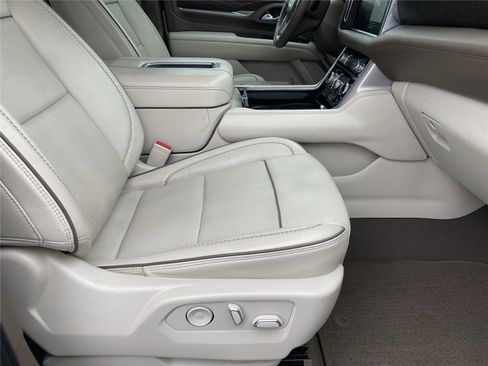 Used 2022 GMC Yukon Denali image 24