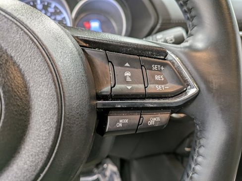 Used 2019 MAZDA CX-5 Touring image 17