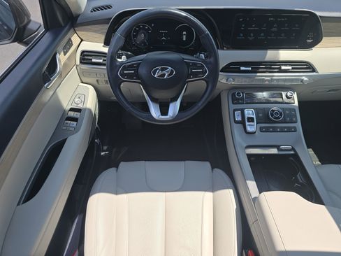 Used 2022 Hyundai Palisade Limited w/ Winter Package AWD/4WD image 24