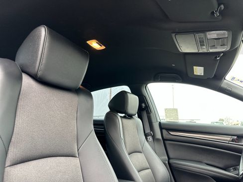 Used 2022 Honda Accord Sport image 16