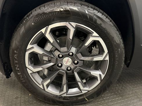 New 2026 GMC Terrain Elevation w/ Elevation Premium Package image 10