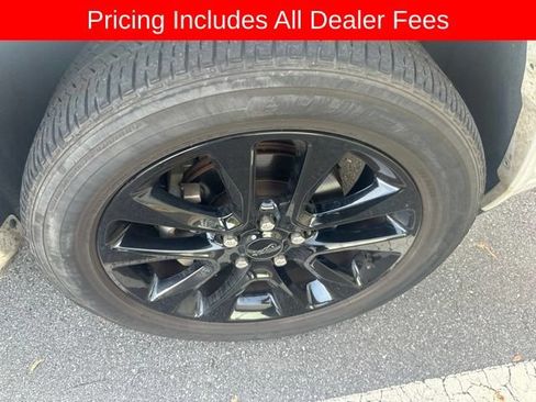 Used 2019 Jeep Grand Cherokee Altitude AWD/4WD image 11