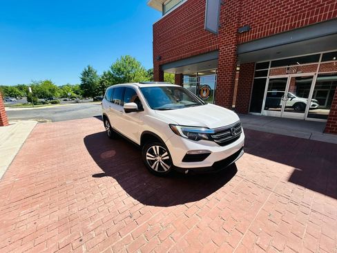 Used 2016 Honda Pilot EX-L image 1