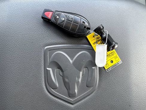 Used 2017 RAM 1500 Big Horn AWD/4WD image 26