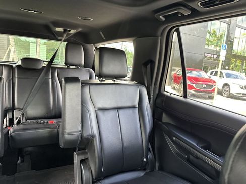 Used 2021 Ford Expedition Max XLT RWD image 19