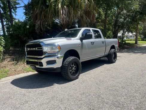 Used 2023 RAM 2500 Tradesman AWD/4WD image 6