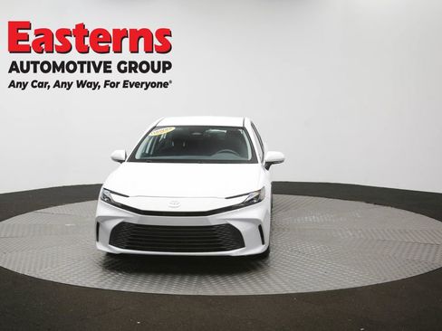 Used 2025 Toyota Camry LE FWD image 53