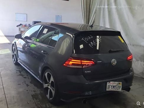 Used 2018 Volkswagen GTI S image 4