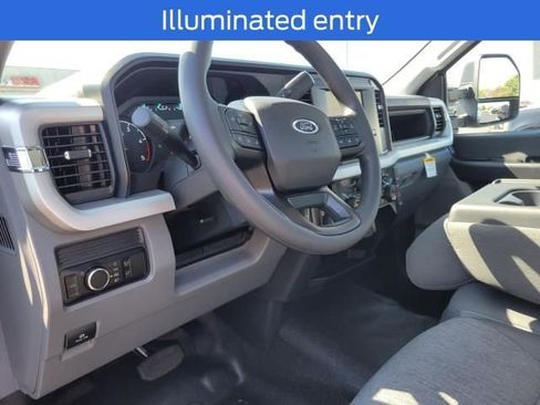 New 2026 Ford F250 XL AWD/4WD image 19