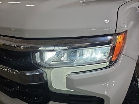 Used 2023 Chevrolet Silverado 1500 LT image 38