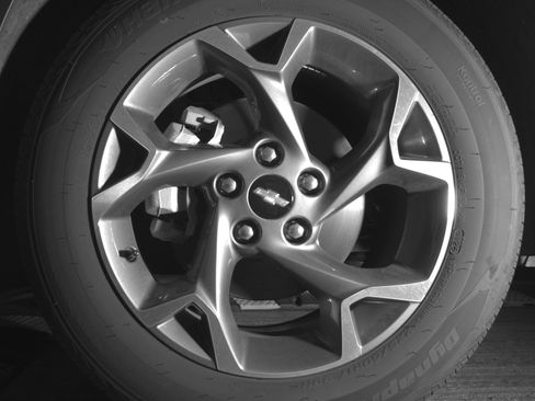 Used 2025 Chevrolet Trax LT image 12