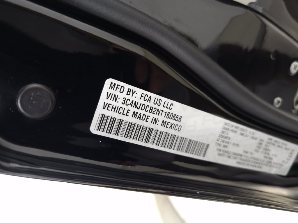 Used 2022 Jeep Compass Limited AWD/4WD image 27