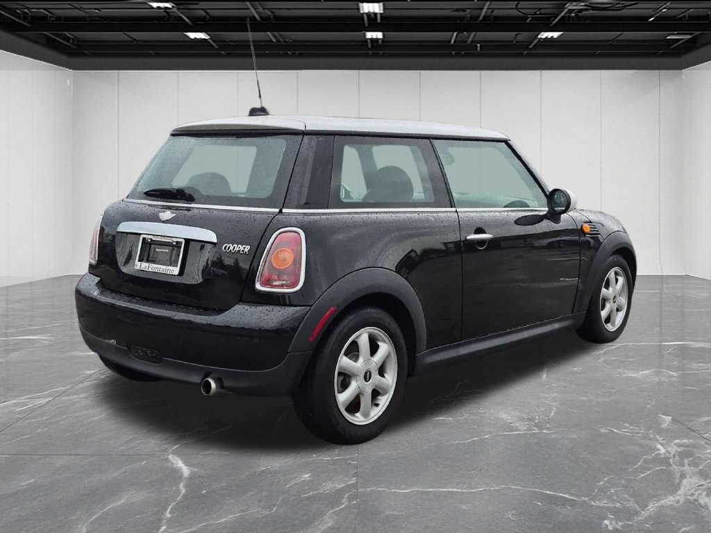 Used 2009 MINI Cooper Hardtop FWD image 5