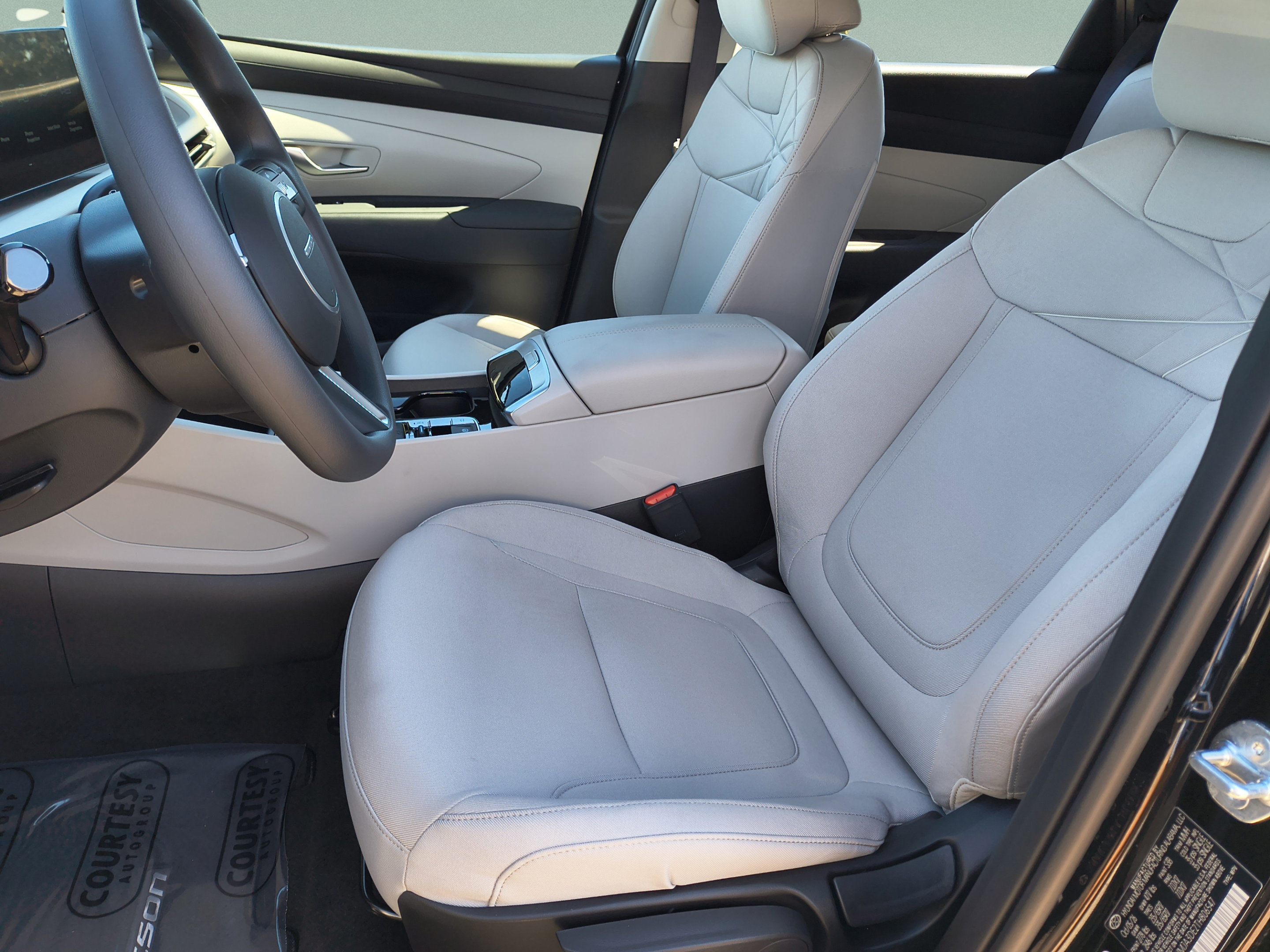 New 2026 Hyundai Tucson SE FWD image 17